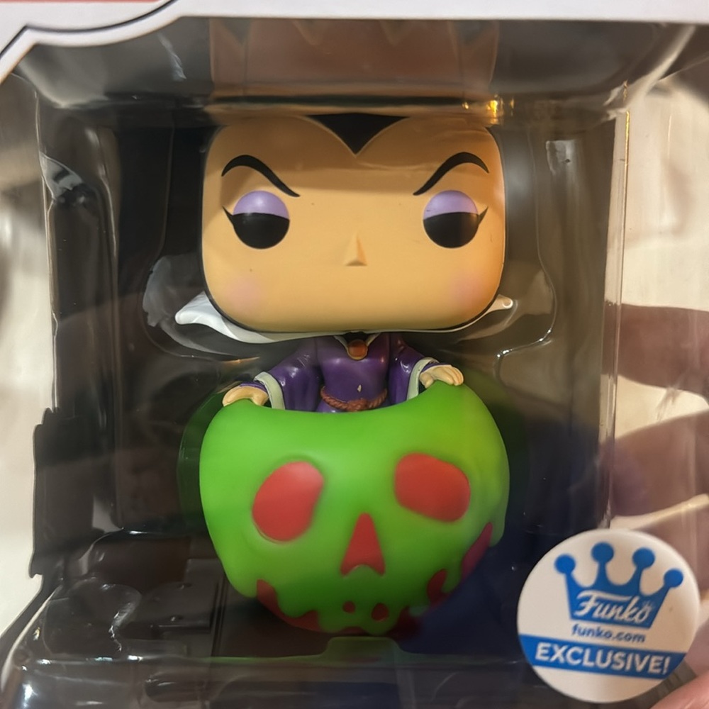 Funko Pop Evil Queen - Picture 4 of 4